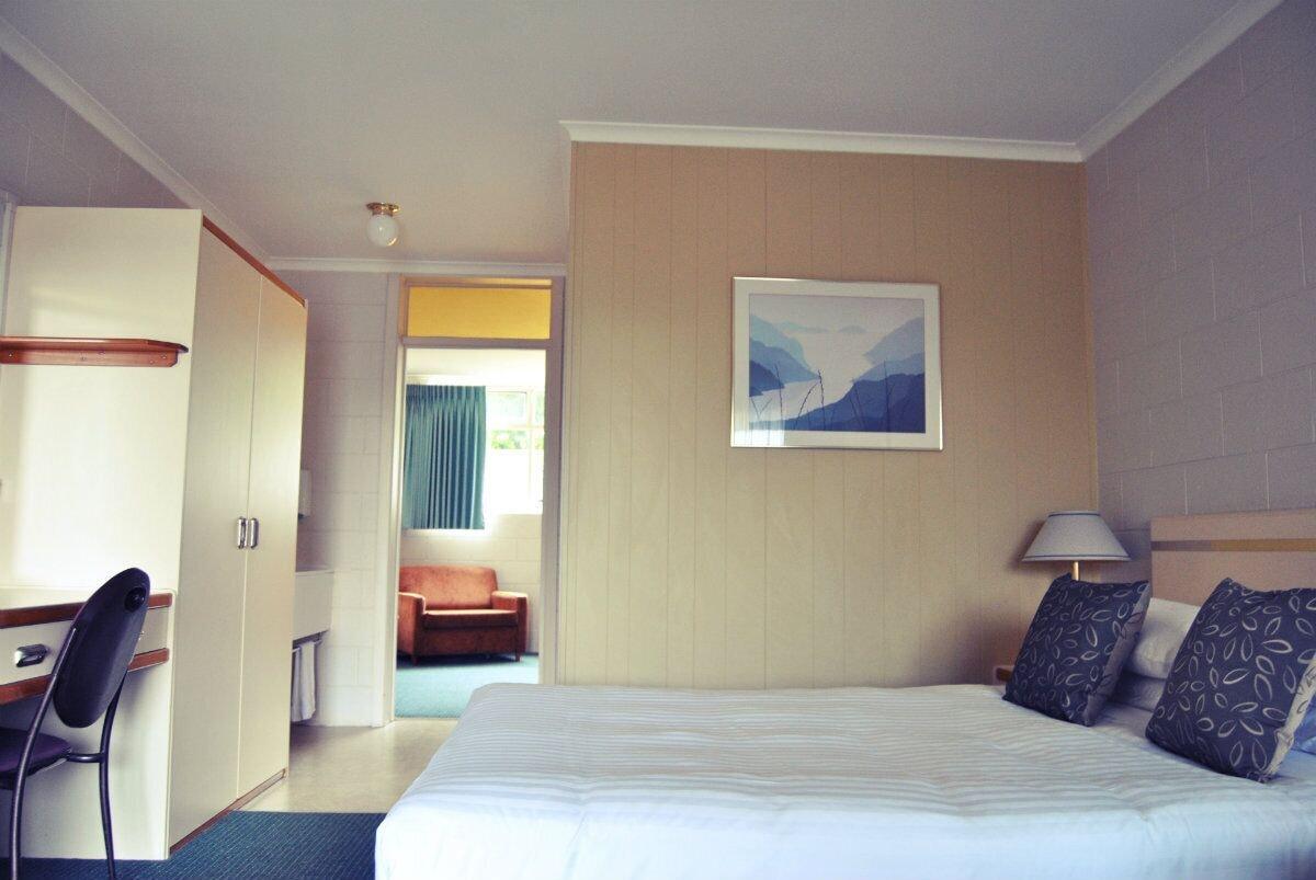 Comfort Inn Devonport Exterior photo