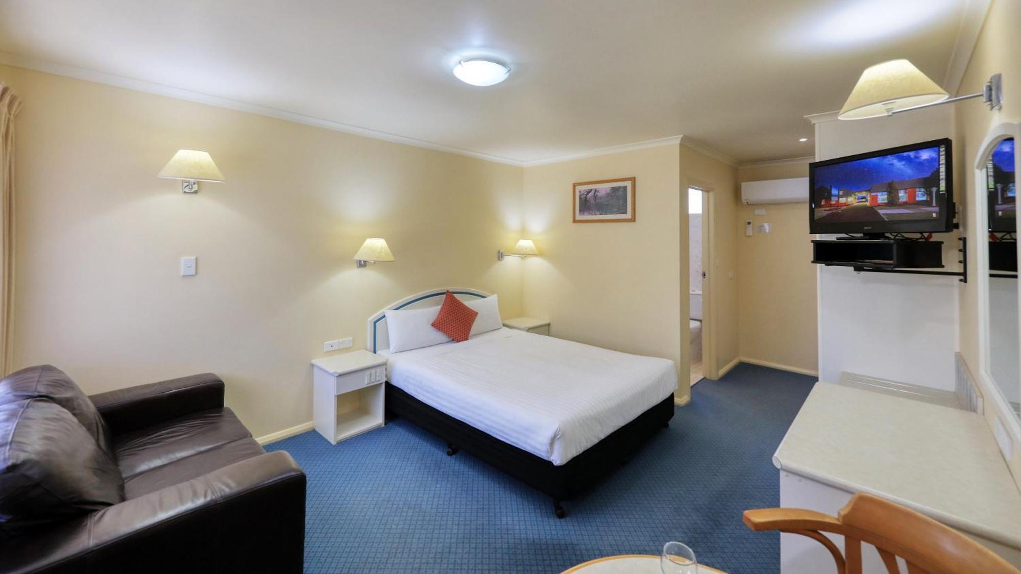 Comfort Inn Devonport Exterior photo