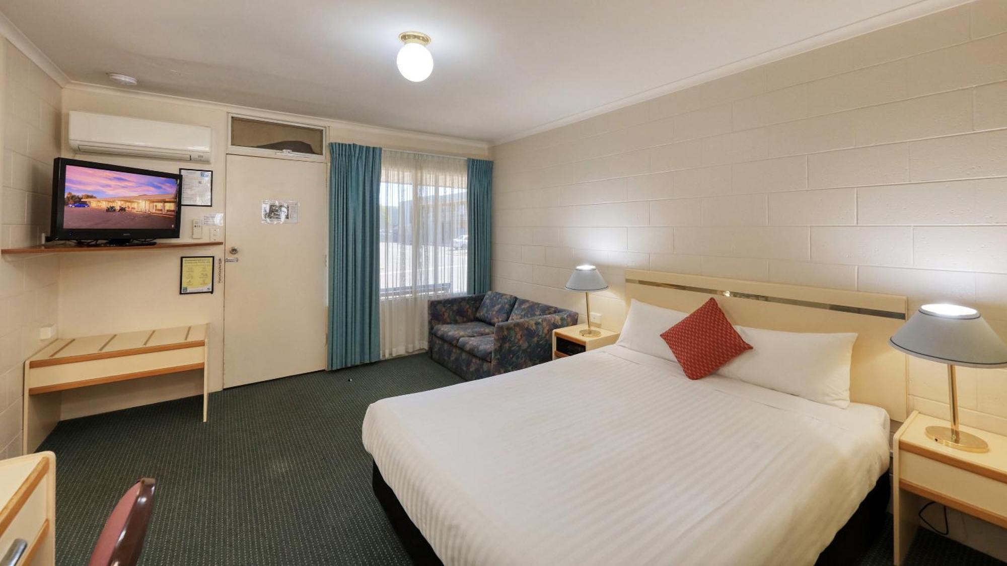 Comfort Inn Devonport Exterior photo