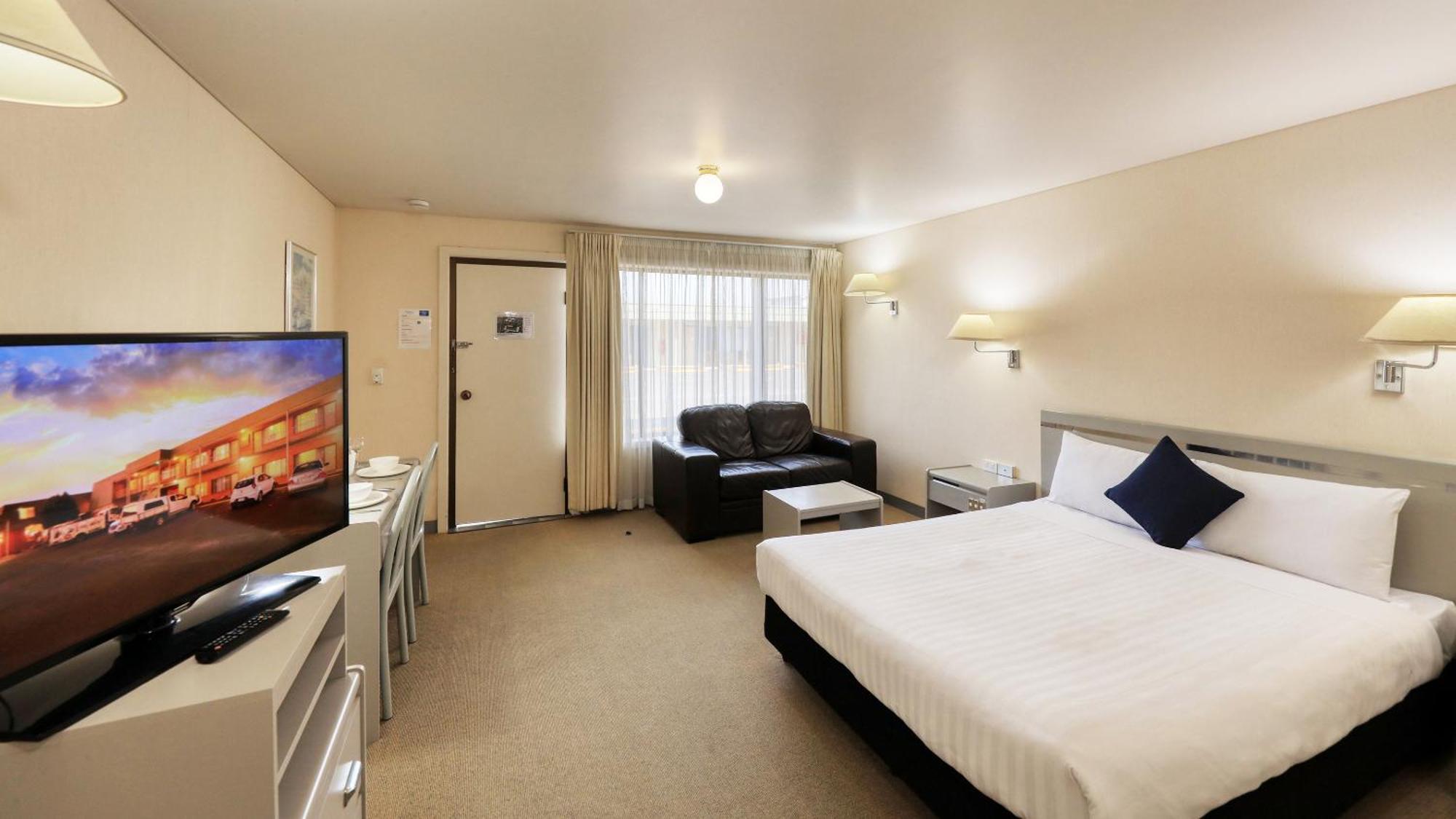 Comfort Inn Devonport Exterior photo