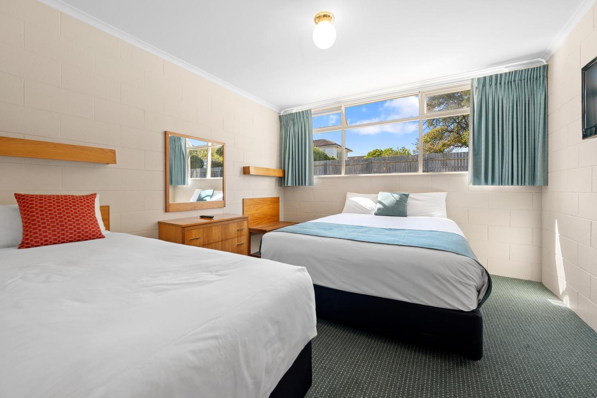 Comfort Inn Devonport Exterior photo