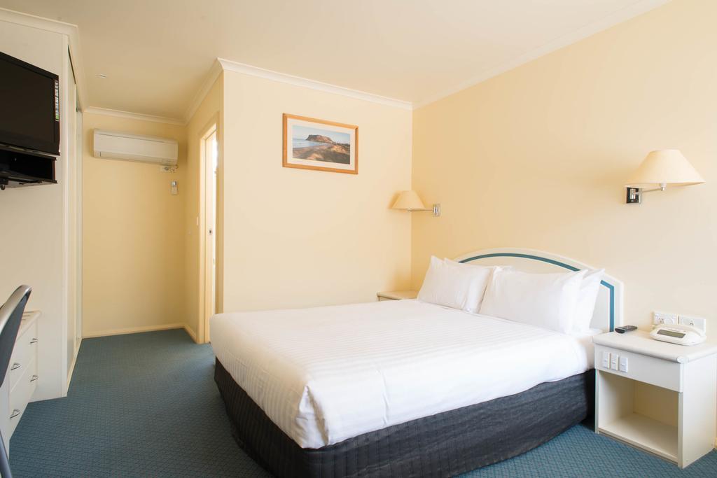 Comfort Inn Devonport Exterior photo